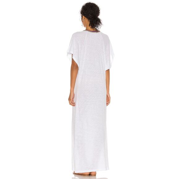 Pitusa Pima Short Sleeves V-Neckline Embroidered Abaya Dress‎ White One Size - Picture 3 of 9